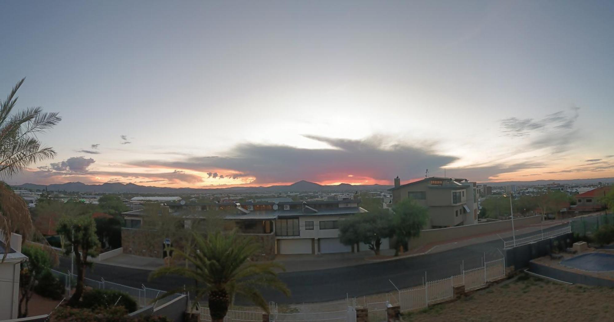 Sapphirea@54 Apartment Windhoek Bagian luar foto
